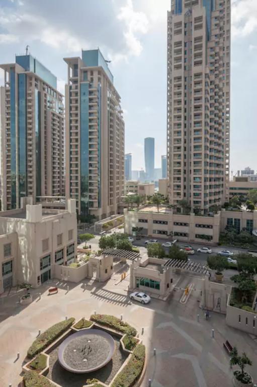 Faraway Homes - Burj Residences Дубай Екстер'єр фото